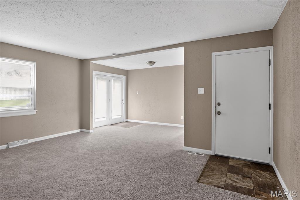 2583 Robley Drive Property Photo 8