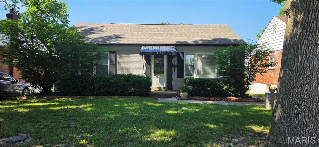 901 Fontaine Place Property Photo 1
