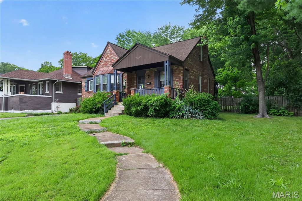 8211 Madison Avenue Property Photo 1