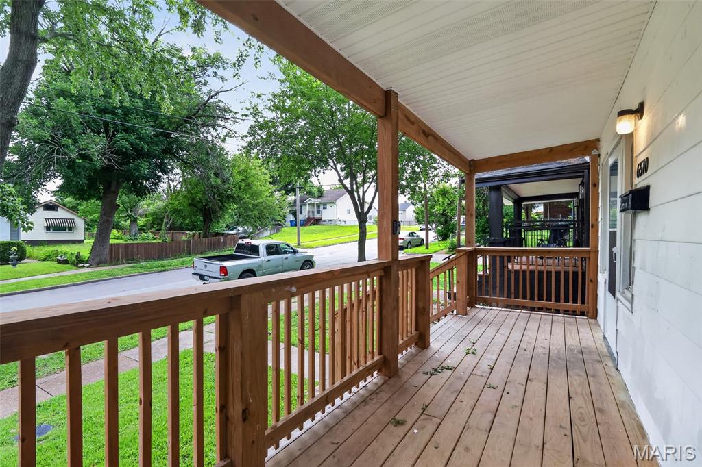 6510 Julian Avenue Property Photo 2