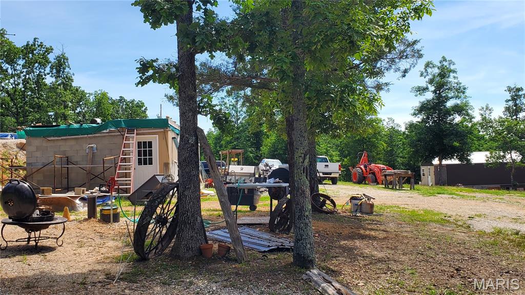 11721 Highway K Property Photo 22