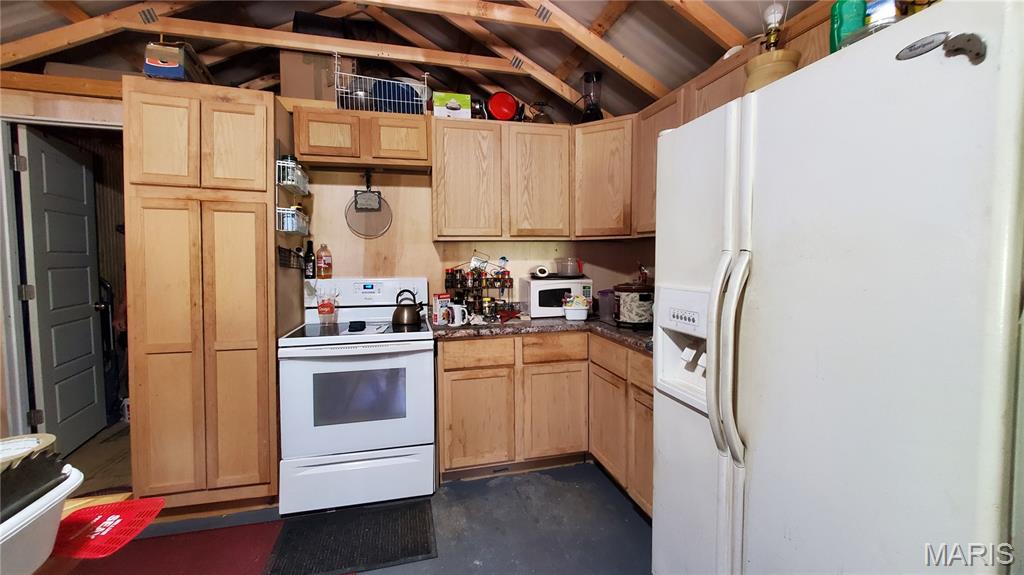 11721 Highway K Property Photo 81