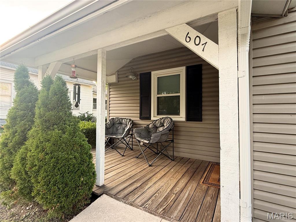 607 E Hickory Property Photo 16