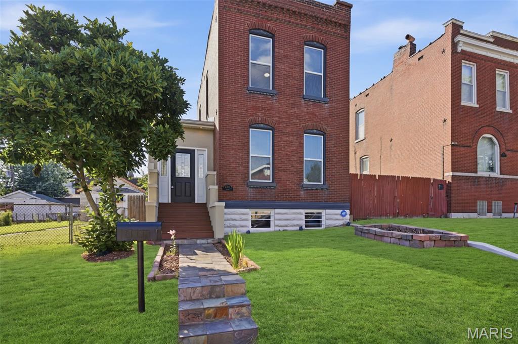 4405 Alaska Avenue Property Photo 3