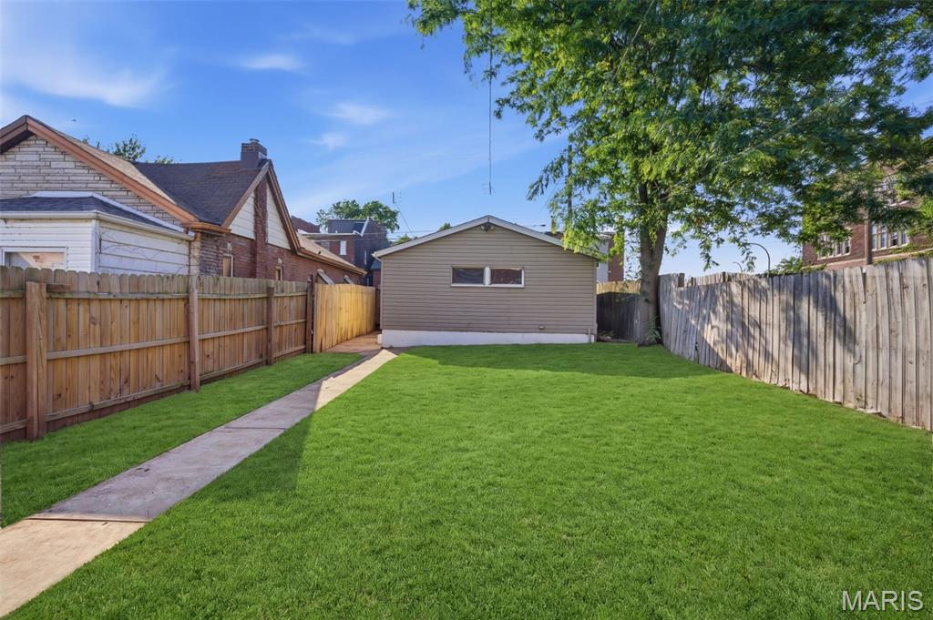 4405 Alaska Avenue Property Photo 5