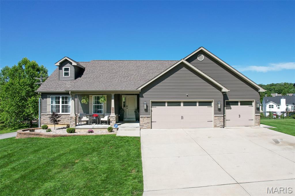 201 Auburn Ridge Drive