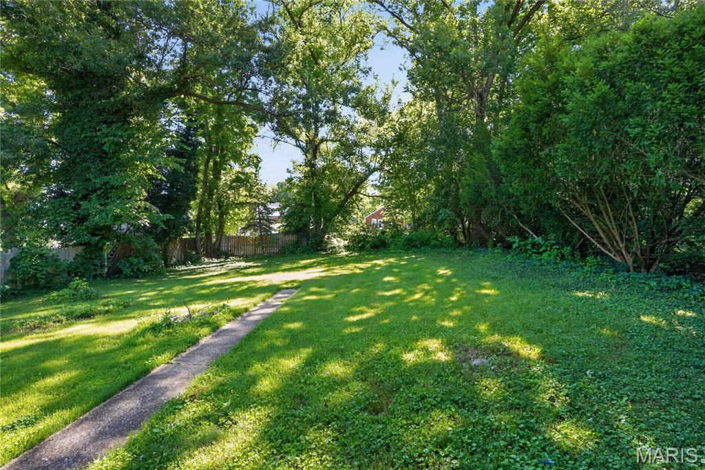 18 S Barat Avenue Property Photo 4