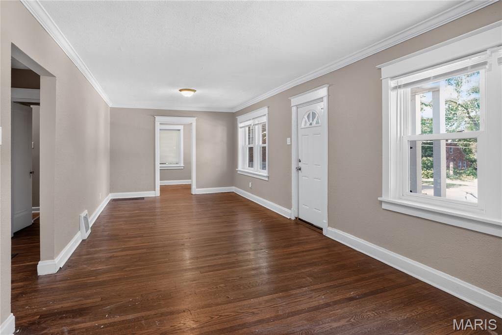 18 S Barat Avenue Property Photo 6