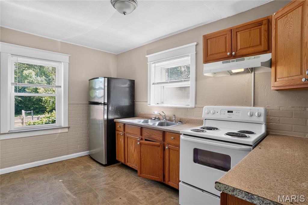 18 S Barat Avenue Property Photo 7