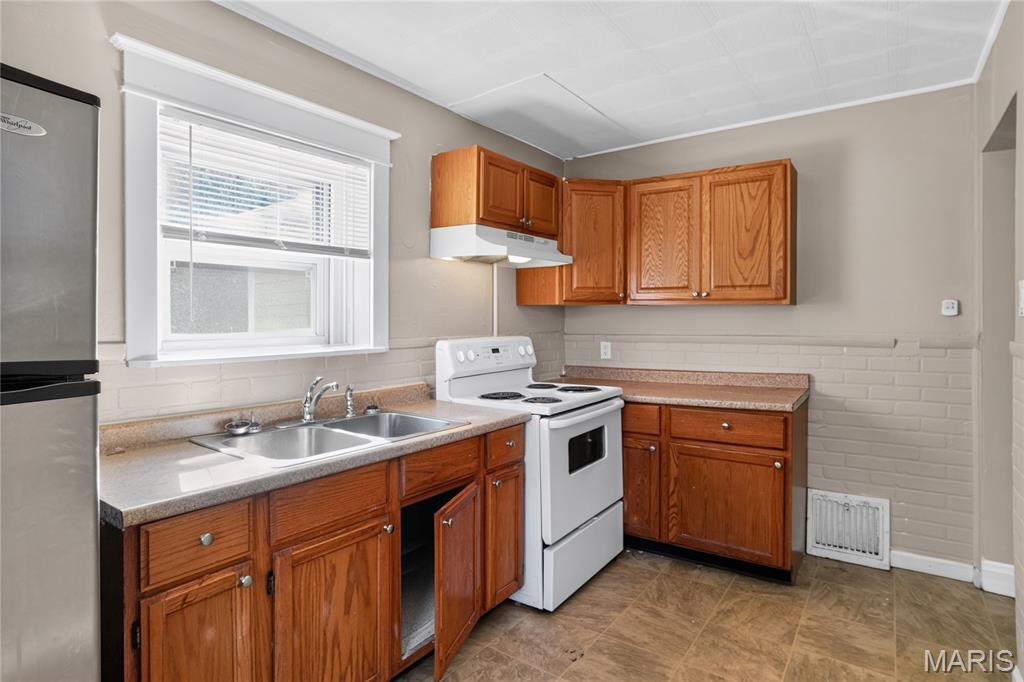 18 S Barat Avenue Property Photo 8