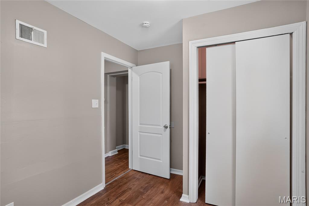 18 S Barat Avenue Property Photo 9