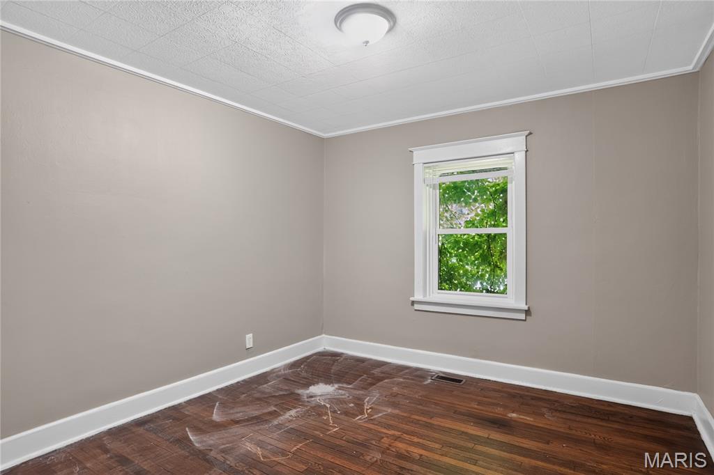 18 S Barat Avenue Property Photo 14