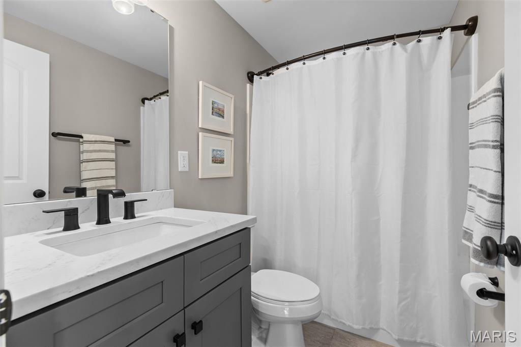 920 Evans Avenue Property Photo 29