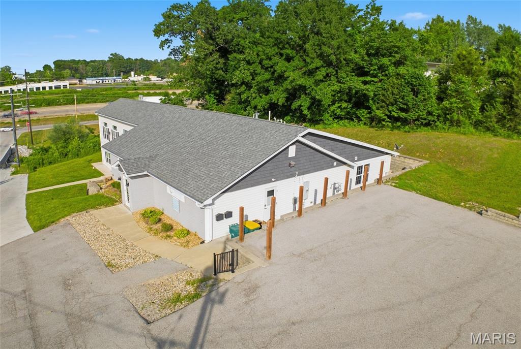 3601 Commerce Drive Property Photo 4