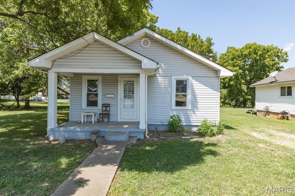 212 7th Street Property Photo 1
