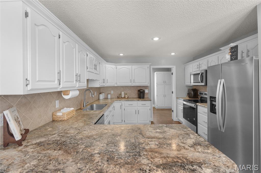 106 Heather Street Property Photo 10