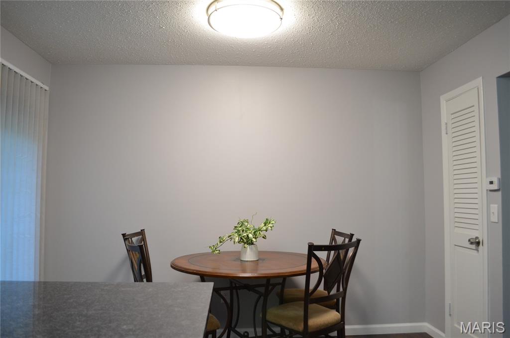 11824 Sologne Court Property Photo 4
