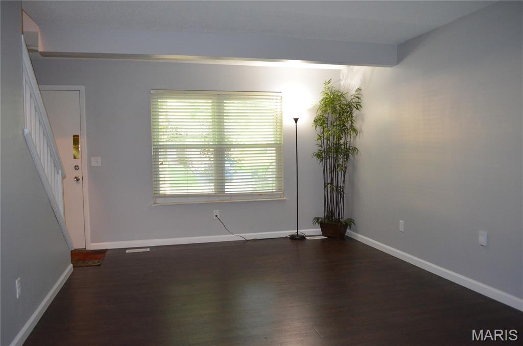 11824 Sologne Court Property Photo 5