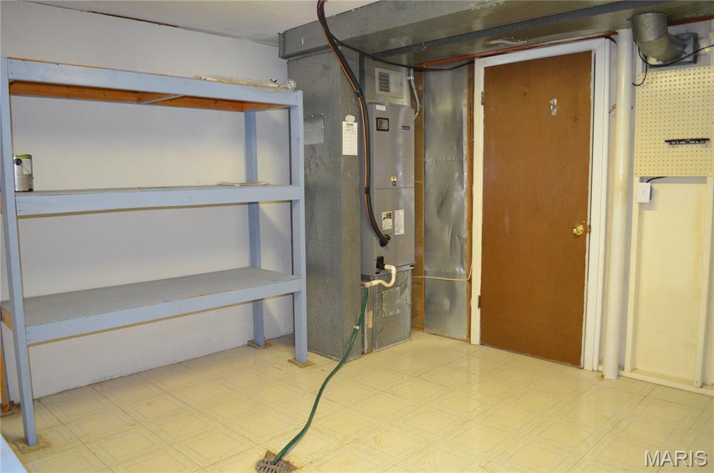 11824 Sologne Court Property Photo 9
