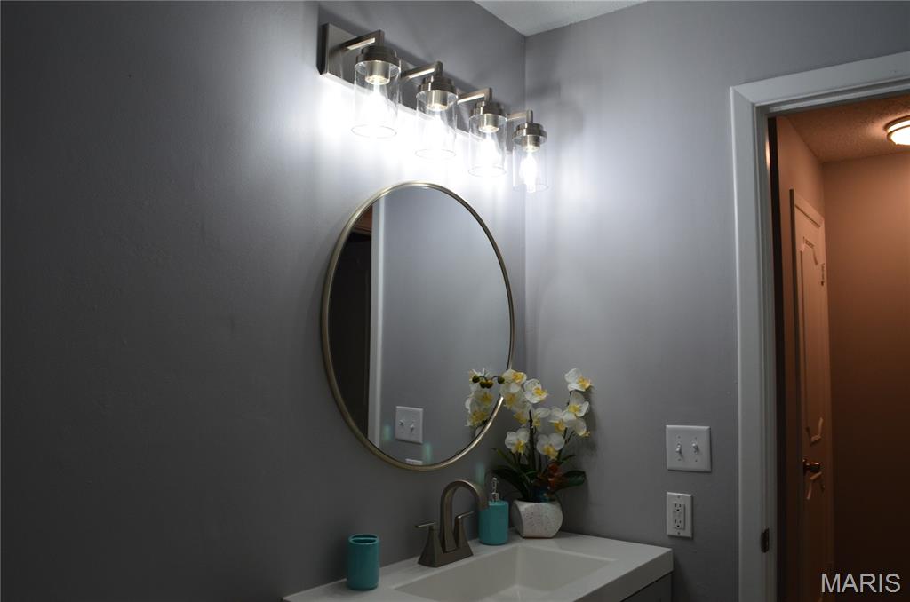 11824 Sologne Court Property Photo 13
