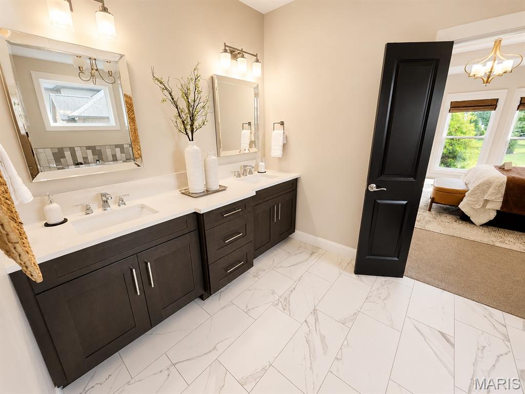 3904 Stone Hollow Lane Property Photo 15