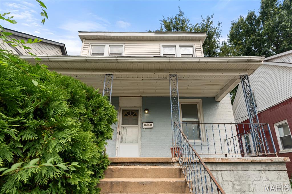 2622 Lyle Avenue Property Photo 1
