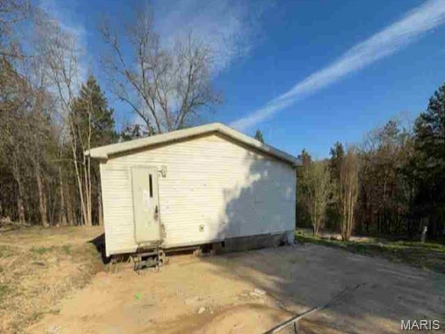 401 Hill Side Road Property Photo 3