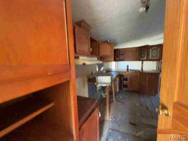 401 Hill Side Road Property Photo 7