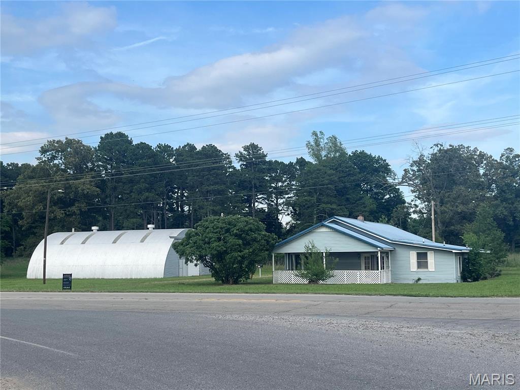 22752 Us Highway 61 Property Photo 1