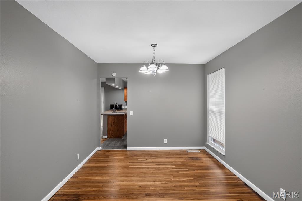 2827 Westminster Drive Property Photo 12