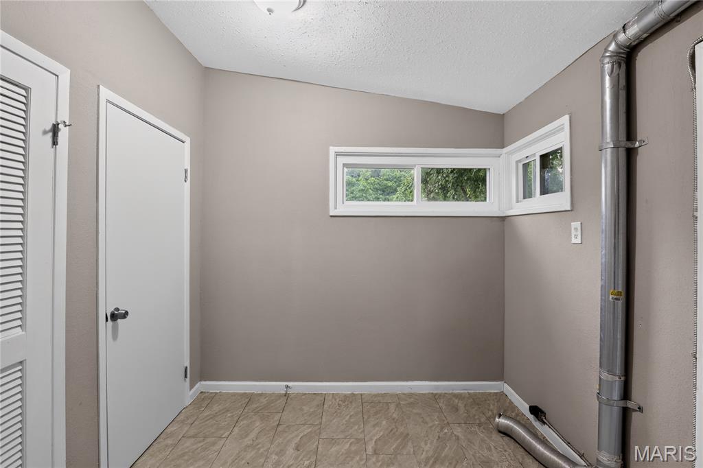 6619 Graybirch Drive Property Photo 26