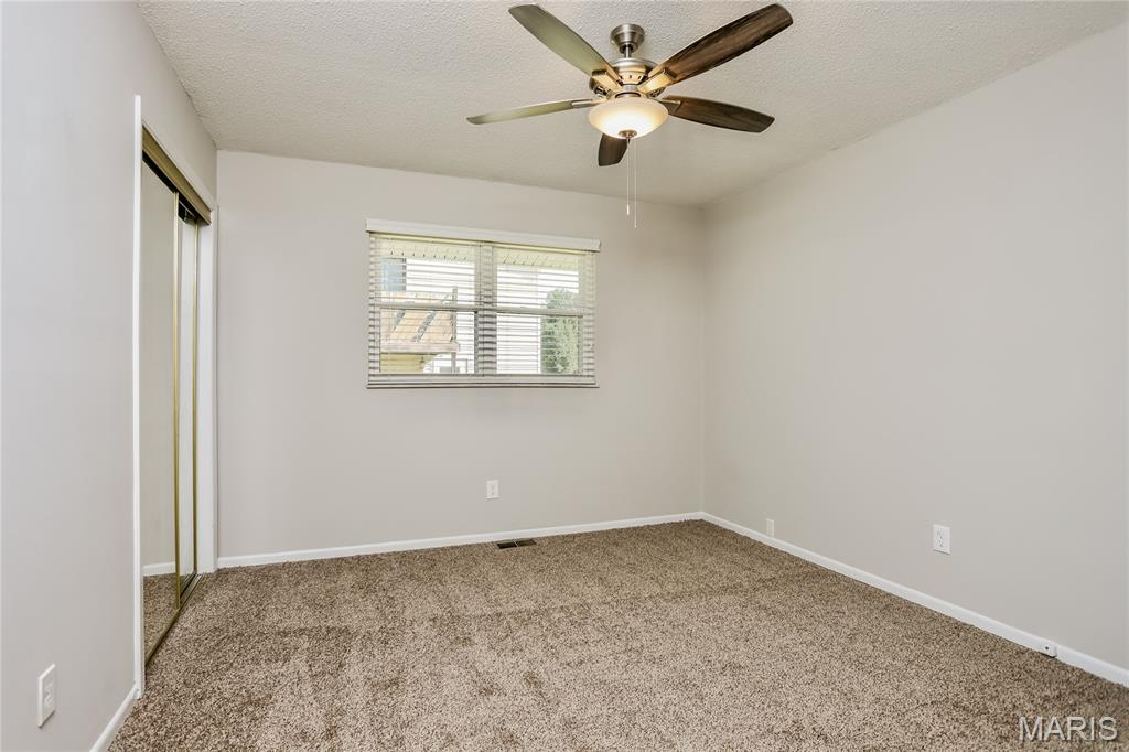 104 Lake Point Drive Property Photo 11