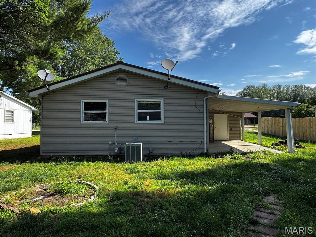 110 Navajo Street Property Photo 14
