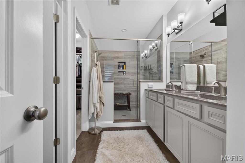 17108 Centaur Station Drive Property Photo 14