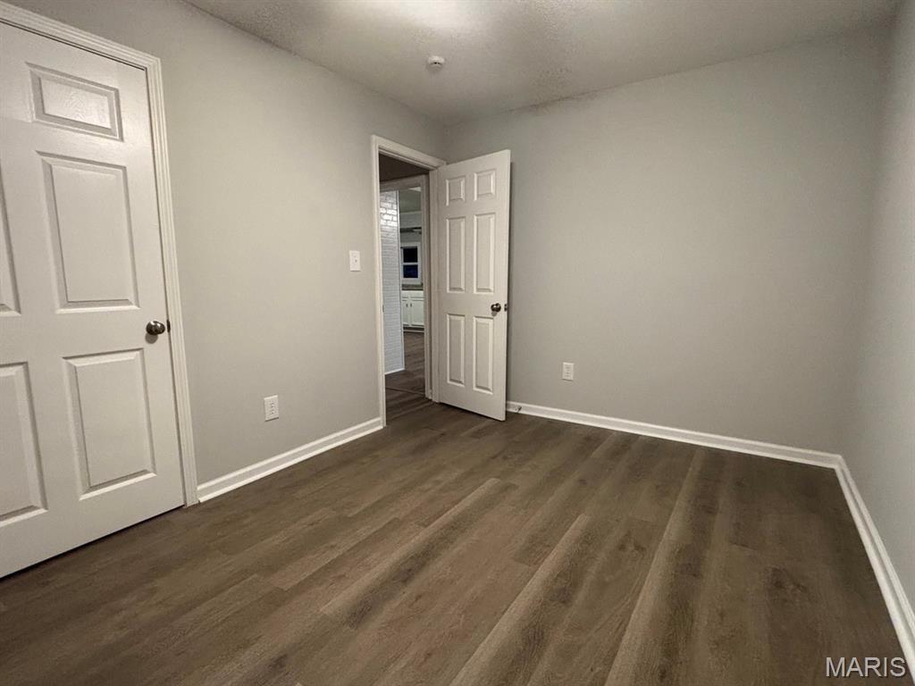 211 White Avenue Property Photo 7