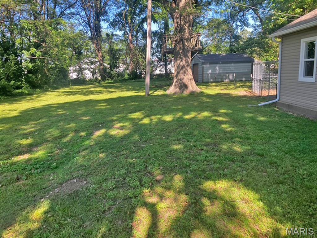 211 White Avenue Property Photo 11