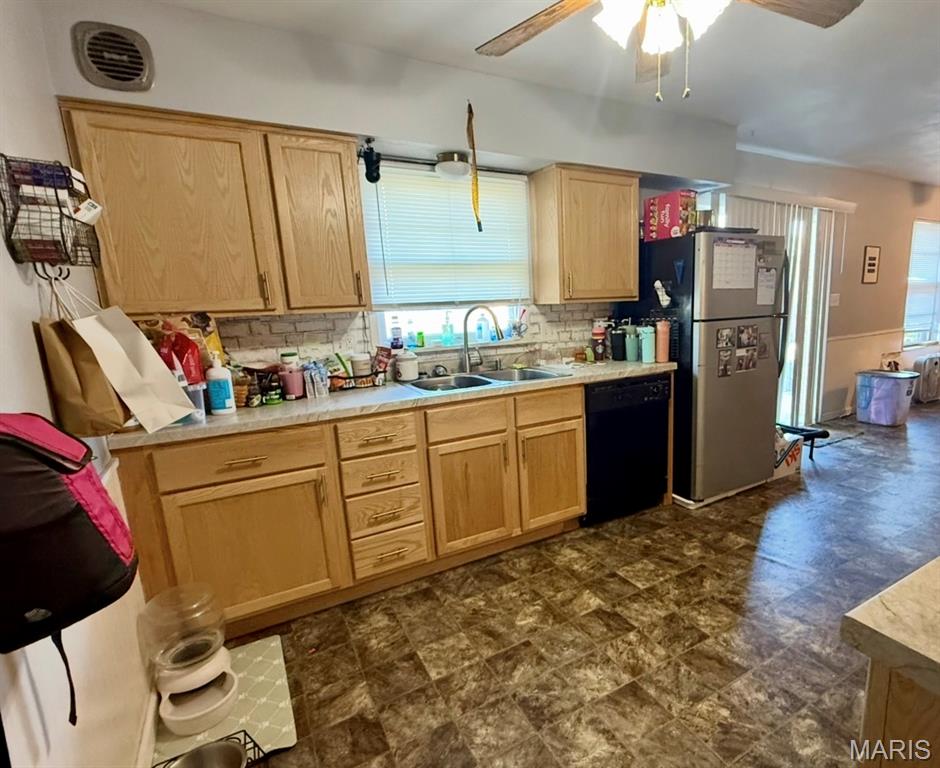1104 E Hanover Street Property Photo 6