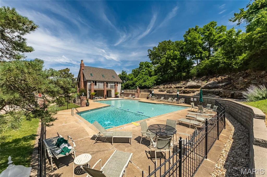14308 Conway Meadows Court 201 Property Photo 2