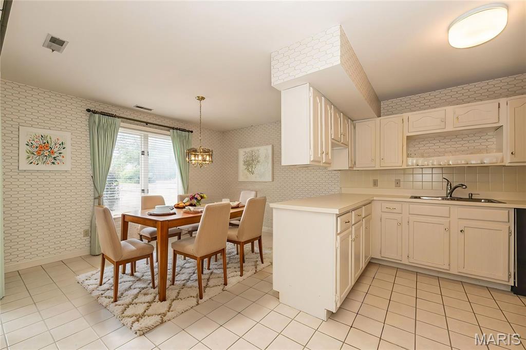 14308 Conway Meadows Court 201 Property Photo 13