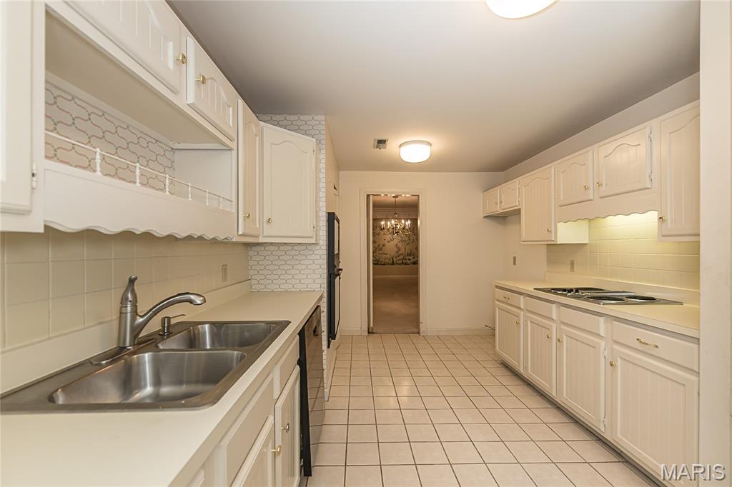 14308 Conway Meadows Court 201 Property Photo 16