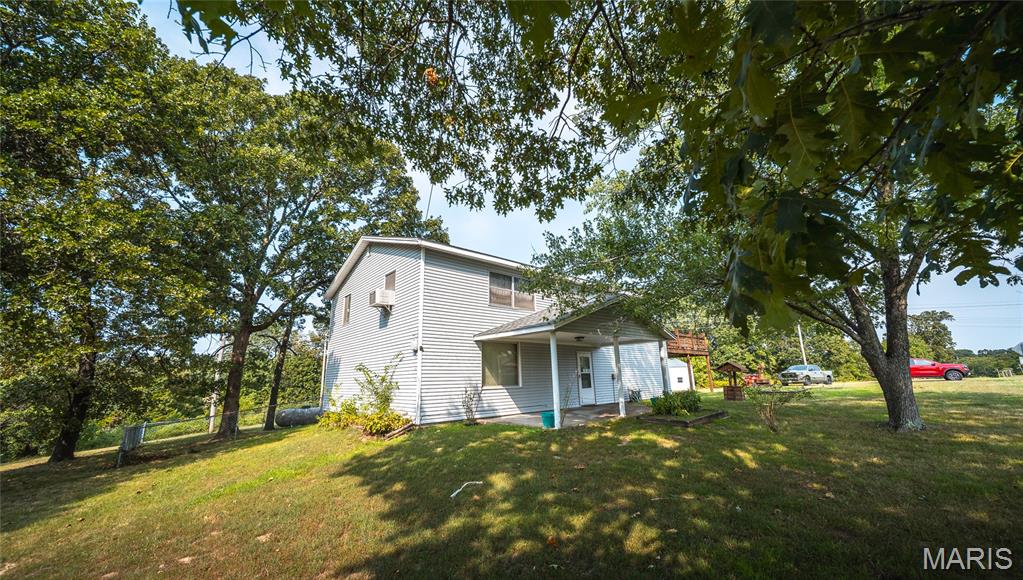 21195 Highway 28 Property Photo 1