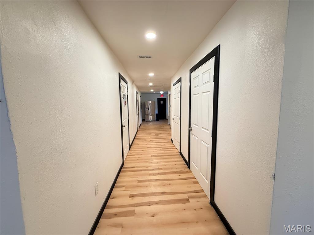 1905 Bond Avenue Property Photo 16