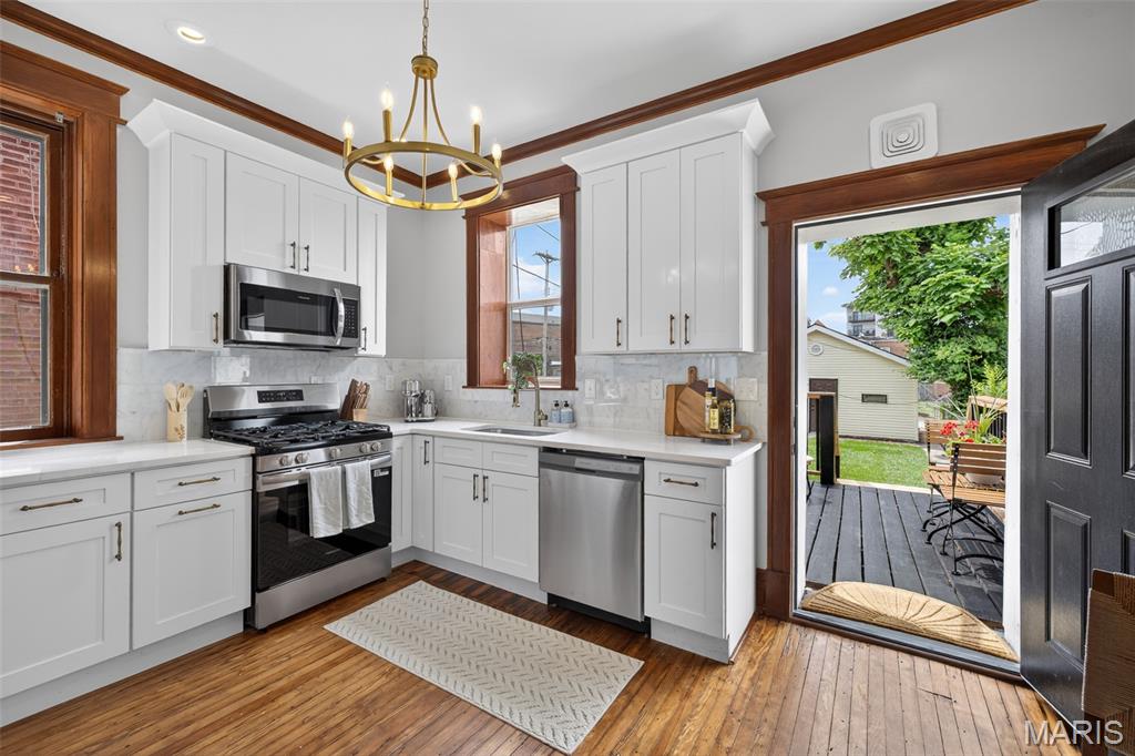 4546 Washington Boulevard Property Photo 15
