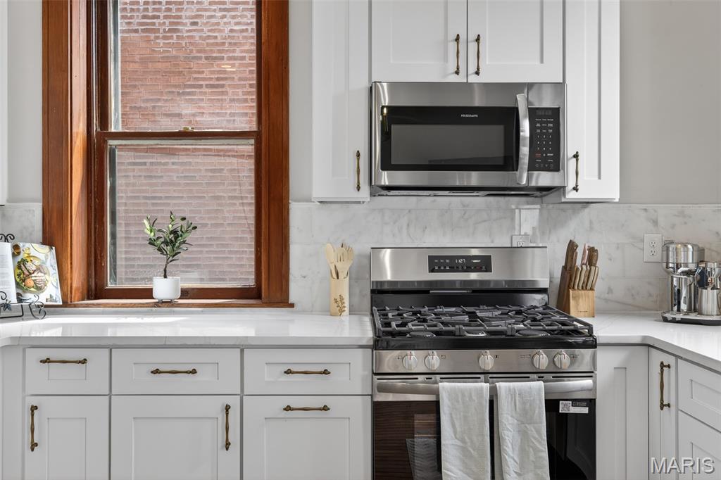4546 Washington Boulevard Property Photo 17