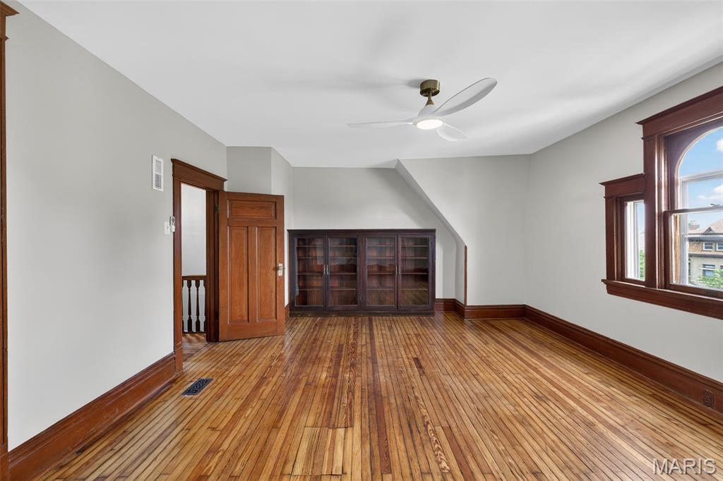 4546 Washington Boulevard Property Photo 28