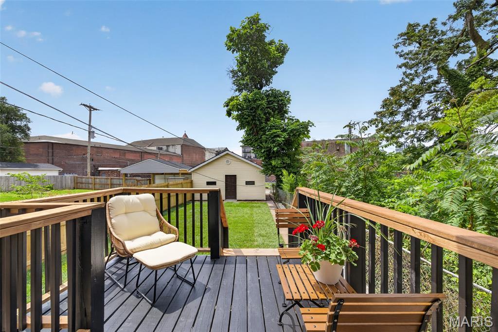 4546 Washington Boulevard Property Photo 30