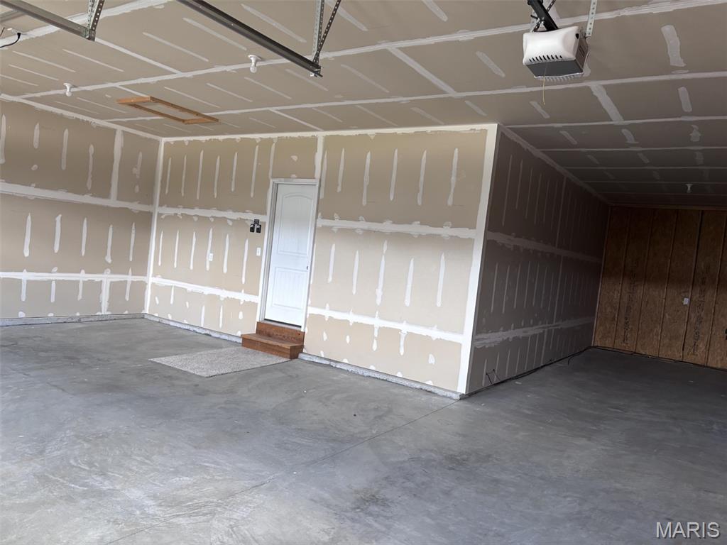 509 Spruce Hollow Court Property Photo 21