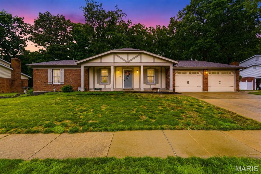 537 Huntercreek Ridge Court Property Photo 1