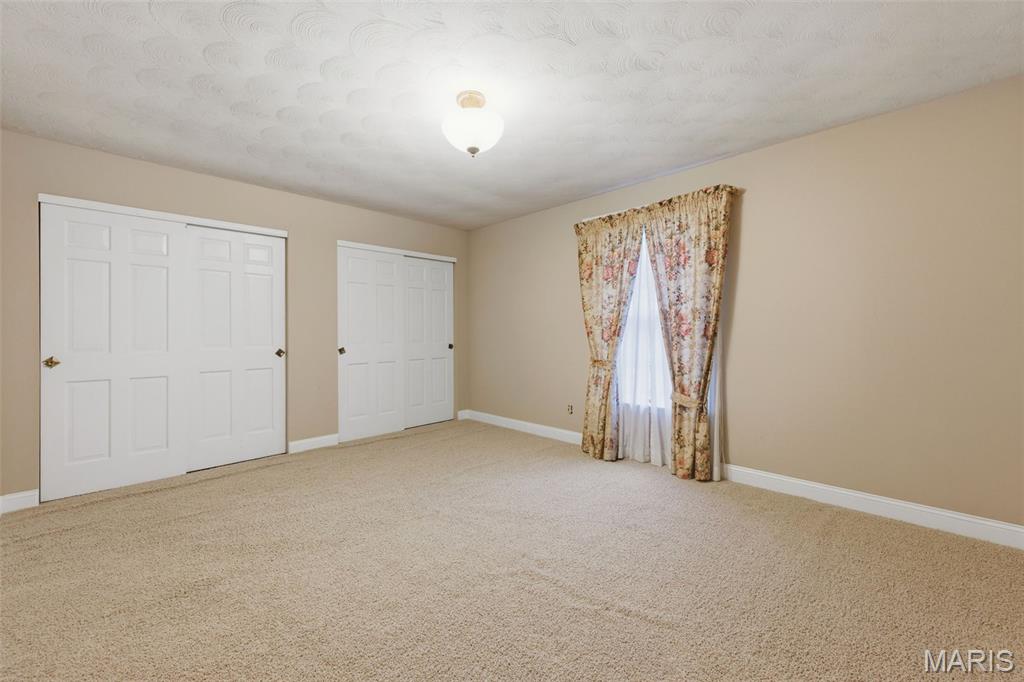 537 Huntercreek Ridge Court Property Photo 20
