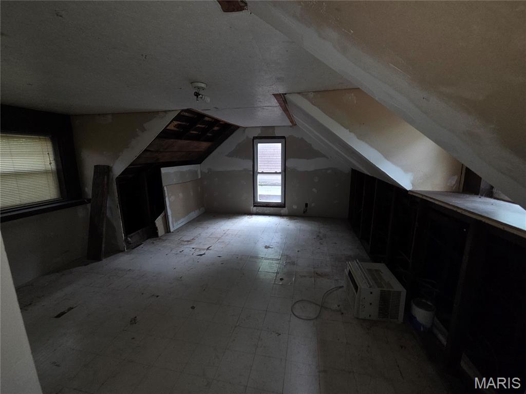 108 Portland Avenue Property Photo 8